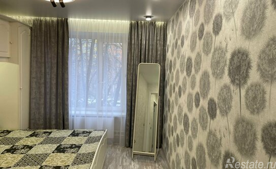 Аренда 4-комн квартиры на вторичном рынке ул Иерусалимская,  д. 9