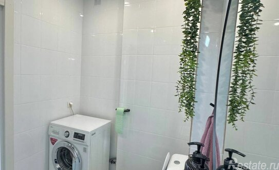 Продажа 2-комн квартиры на вторичном рынке Ям, ул Мезенцева,  д. 7