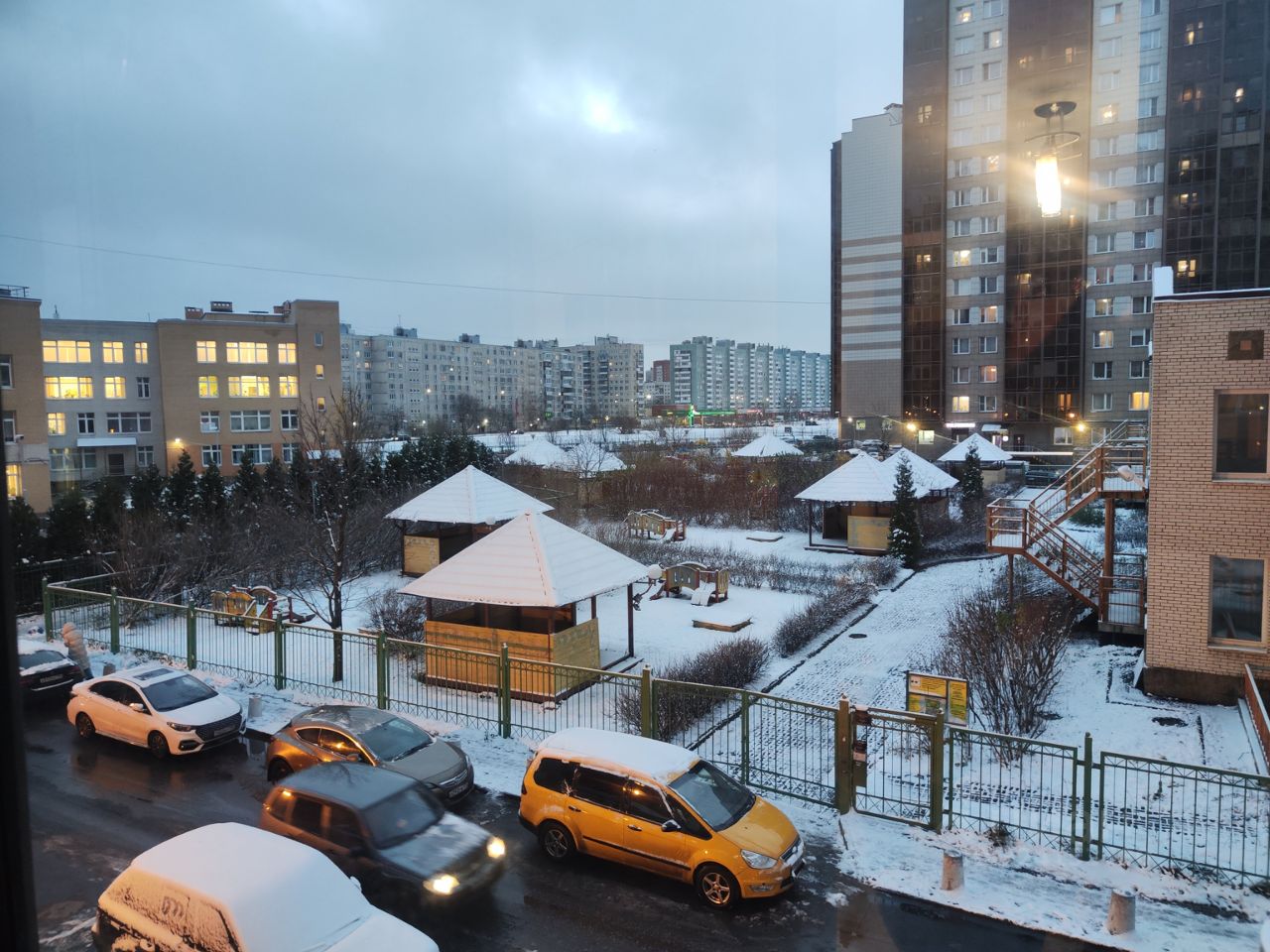 Аренда комнаты Загребский бульвар, 9