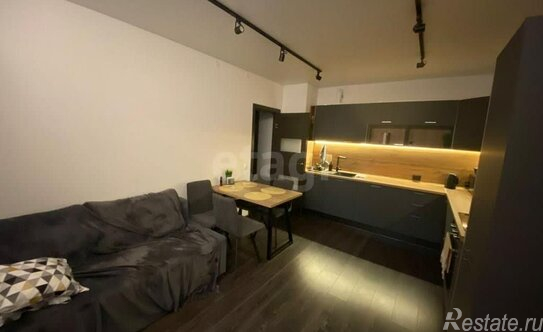 Продажа 2-комн квартиры на вторичном рынке Комендантский пр-кт,  д. 66,  к. 1 стр 1