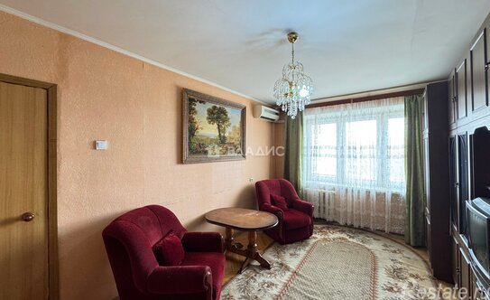 Продажа 2-комн квартиры на вторичном рынке Железнодорожный, Советская улица,  д. 8