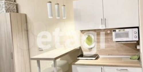 3-комн квартира улица Комсомола,  д. 13