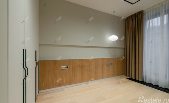 Продажа 1-комн квартиры на вторичном рынке Петровский пр-кт,  д. 24,  к. 1