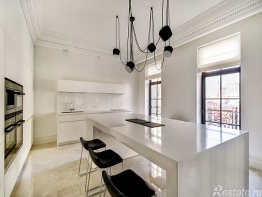 Продажа 4-комн квартиры на вторичном рынке Нащокинский пер,  д. 7