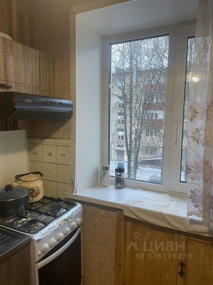 Аренда 1-комн квартиры на вторичном рынке Солнечногорск, улица Баранова,  д. 5