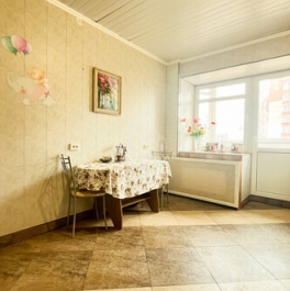 Продажа 2-комн квартиры на вторичном рынке Тосно, ул Чехова,  д. 4