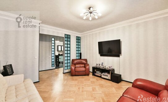 Продажа 4-комн квартиры на вторичном рынке Златоустинский Б. пер,  д. 3А,  к. 2