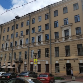 Продажа 8-комн квартиры на вторичном рынке Правды улица,  д. 8,  к. а