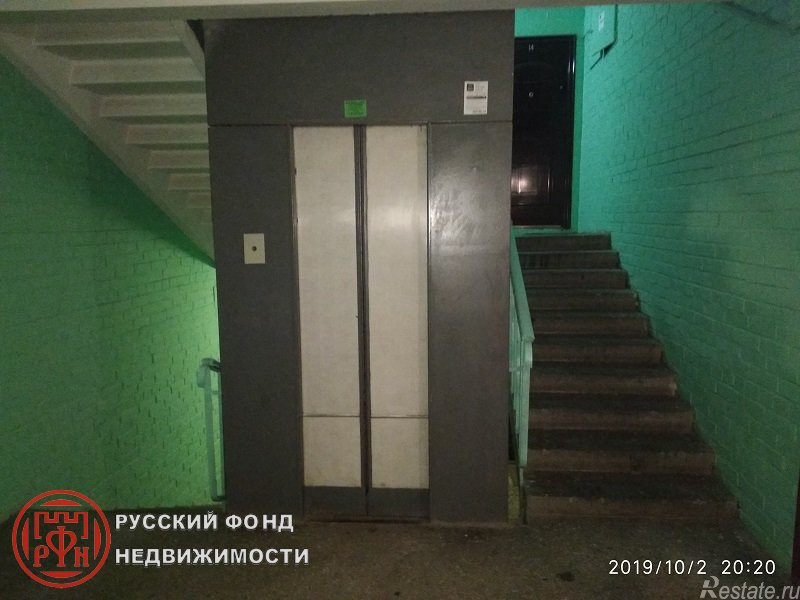 Продажа 2-комн квартиры на вторичном рынке Пушкин г., Красносельское шос.,  д. 17