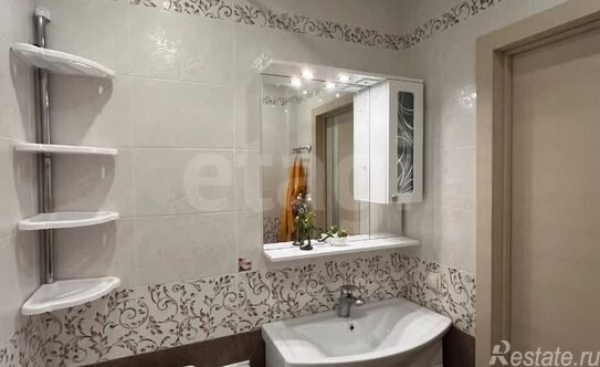 Продажа 2-комн квартиры на вторичном рынке Сертолово-1, ул Молодцова,  д. 2,  к. 2