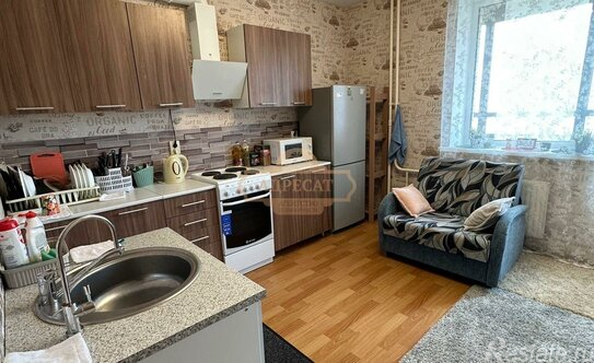 Продажа 2-комн квартиры на вторичном рынке Парголово п, Фёдора Абрамова ул,  д. 21 к1