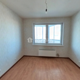 Продажа 7-комн квартиры на вторичном рынке Парковая 13-я ул,  д. 35