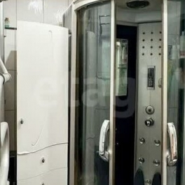 Продажа 1-комн квартиры на вторичном рынке улица Вавиловых,  д. 4 к2