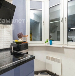 Продажа 3-комн квартиры на вторичном рынке Севастопольский проспект