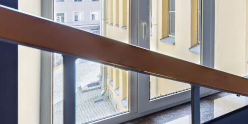 2-комн квартира улица Лабутина, 3