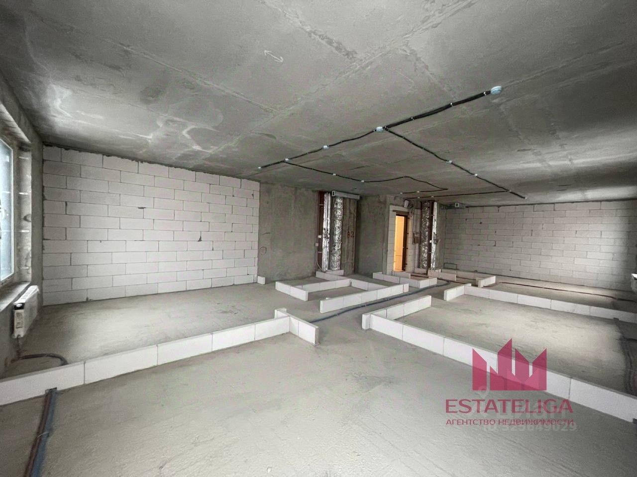 Продажа 3-комн квартиры на вторичном рынке Винницкая улица, 8к4