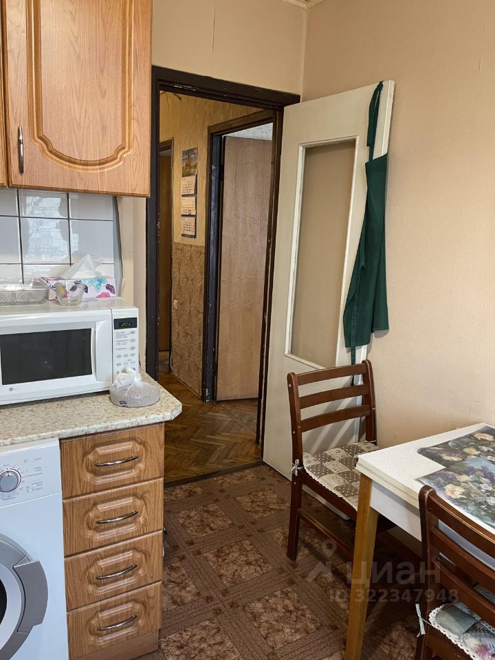 Продажа 2-комн квартиры на вторичном рынке Новоалексеевская улица, 4К1