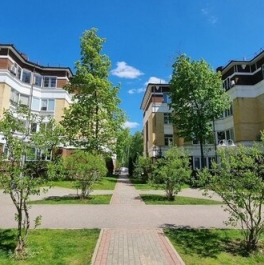 Продажа 3-комн квартиры на вторичном рынке Салтыковка, улица Черняховского,  д. 9А