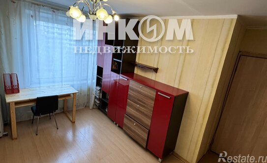 Продажа 3-комн квартиры на вторичном рынке улица Генерала Тюленева,  д. 29 к4