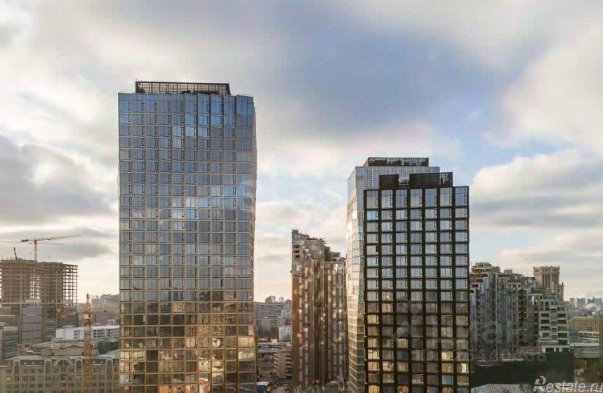 Продажа гаража ул Летниковская,  д. 11/10,  к. 12