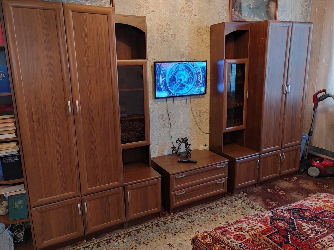 Продажа 2-комн квартиры на вторичном рынке Выборг г, Кленовая ул,  д. 10
