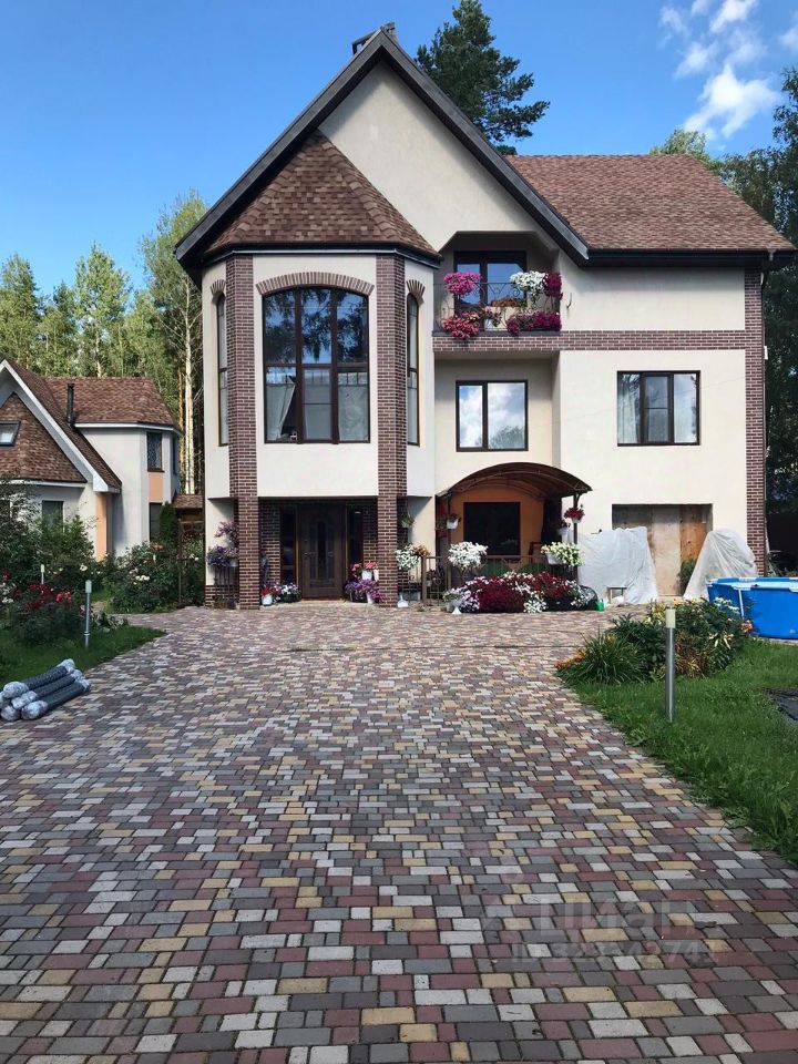 Продажа дома Дубровка пгт, улица Юности, 44