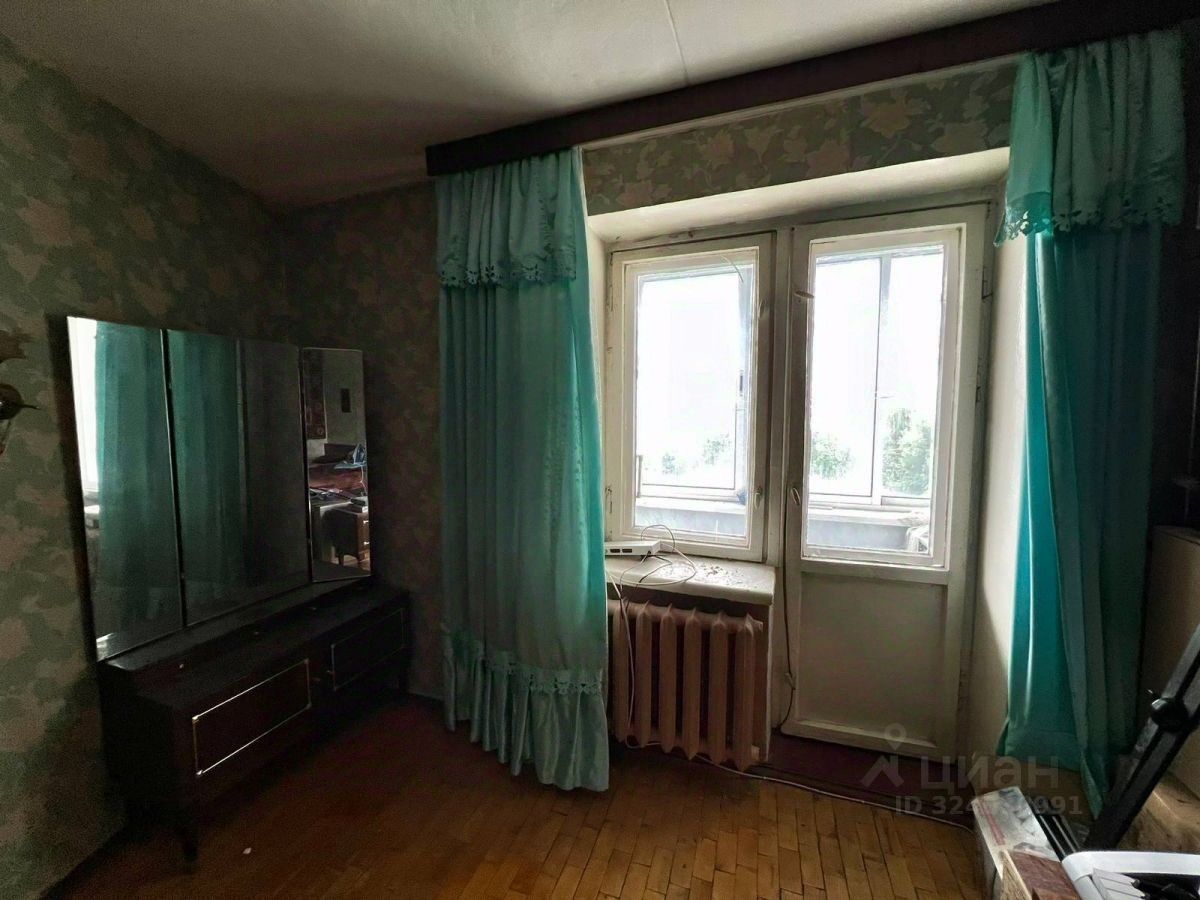 Продажа 2-комн квартиры на вторичном рынке улица Кораблестроителей, 22К1