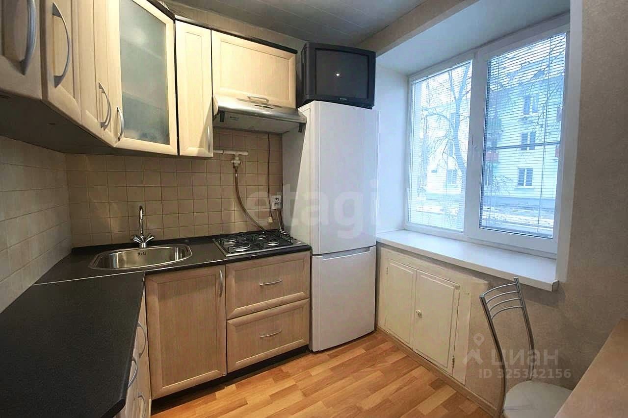 Продажа 2-комн квартиры на вторичном рынке Дубна, улица Курчатова, 21