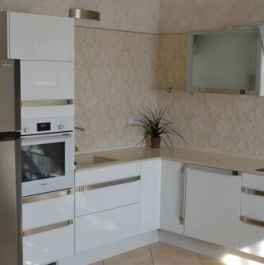 Продажа 2-комн квартиры на вторичном рынке Комендантский пр-кт,  д. 17 к1