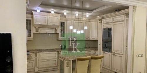 4-комн квартира Машиностроения 1-я ул,  д. 10