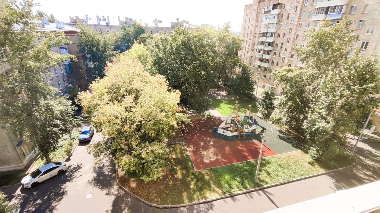 Продажа 2-комн квартиры на вторичном рынке улица Трофимова, 24К1