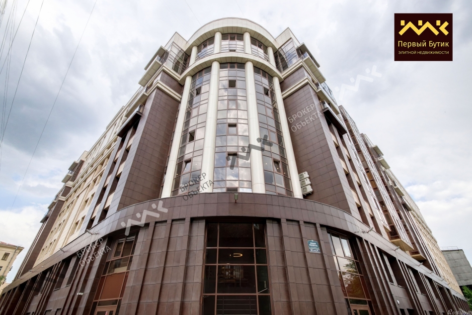 Продажа 4-комн квартиры на вторичном рынке Большой В.О. пр-кт,  д. 84