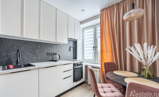 Продажа 2-комн квартиры на вторичном рынке бульвар Маршала Рокоссовского,  д. 38