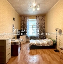 Продажа 4-комн квартиры на вторичном рынке Тамбовская ул,  д. 35