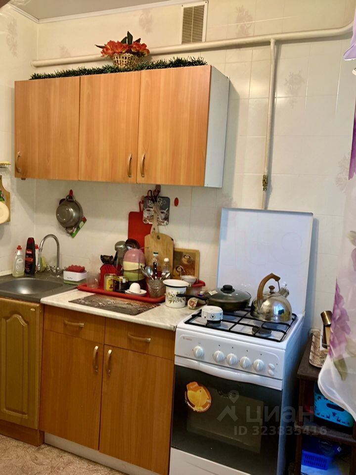 Продажа 2-комн квартиры на вторичном рынке Коммунар г., шоссе Ленинградское, 18