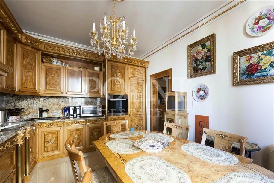 Продажа 4-комн квартиры на вторичном рынке 3-я Красногвардейская улица, 3