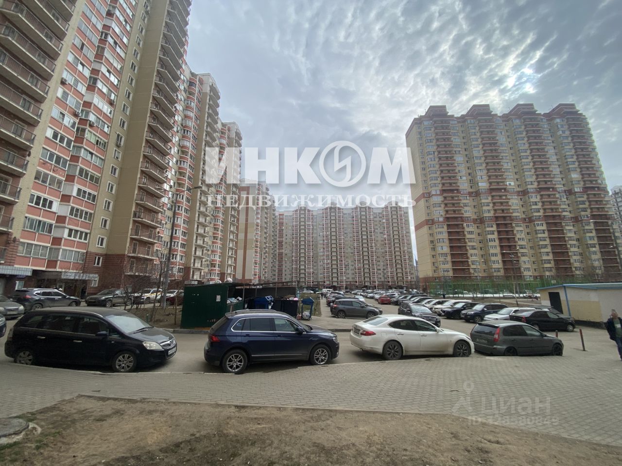 Продажа 2-комн квартиры на вторичном рынке Балашиха, улица Дмитриева, 10
