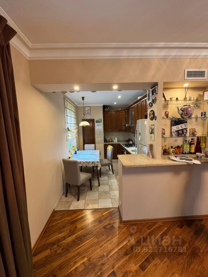 Аренда 3-комн квартиры на вторичном рынке Графский переулок, 10/12К2