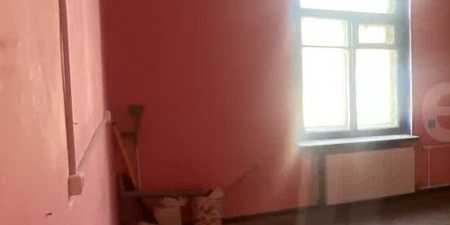 4-комн квартира улица Моисеенко, 26