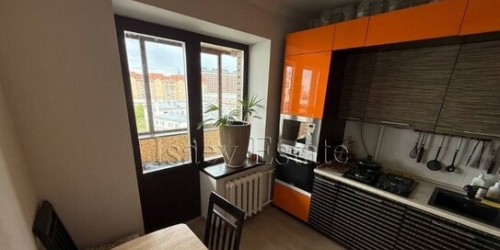 3-комн квартира Полянка М. ул,  д. 8