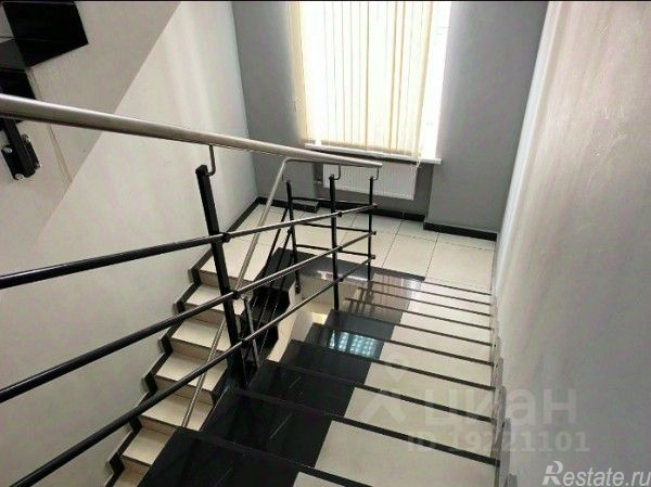 Продажа отдельного здания Косая линия,  д. 5
