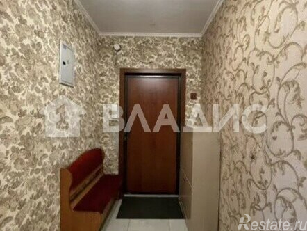 Продажа 2-комн квартиры на вторичном рынке улица Самуила Маршака,  д. 18