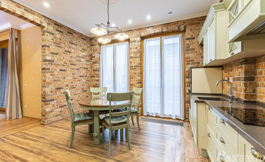 Продажа 2-комн квартиры на вторичном рынке ул Льва Толстого,  д. 23,  к. 7 стр 3