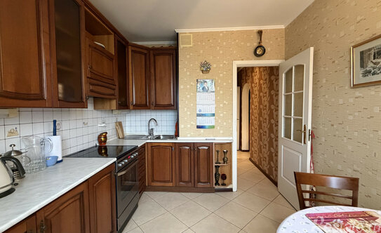 Продажа 2-комн квартиры на вторичном рынке Привольная улица,  д. 5 к2