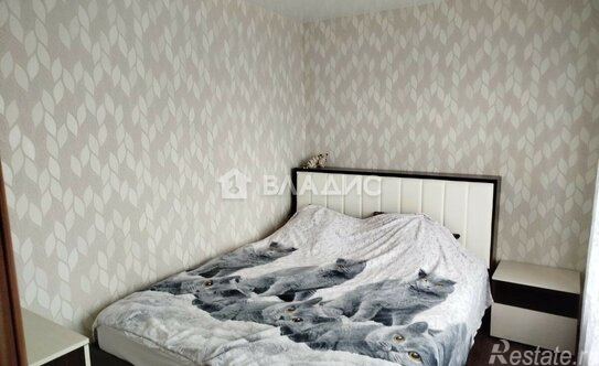 Продажа 3-комн квартиры на вторичном рынке ул Молостовых,  д. 15,  к. 3