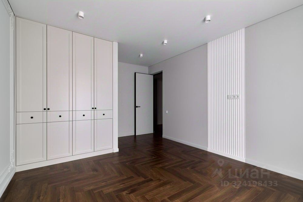 Продажа 3-комн квартиры на вторичном рынке улица Большая Полянка, 9С1