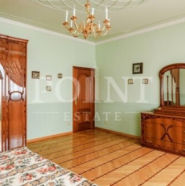 Продажа 5-комн квартиры на вторичном рынке Можайское ш,  д. 22 к1