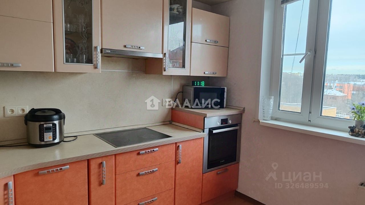 Продажа 3-комн квартиры на вторичном рынке Лобня, Текстильная улица, 12