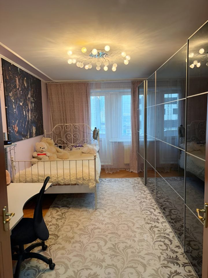 Аренда 4-комн квартиры на вторичном рынке аллея Витте, 2