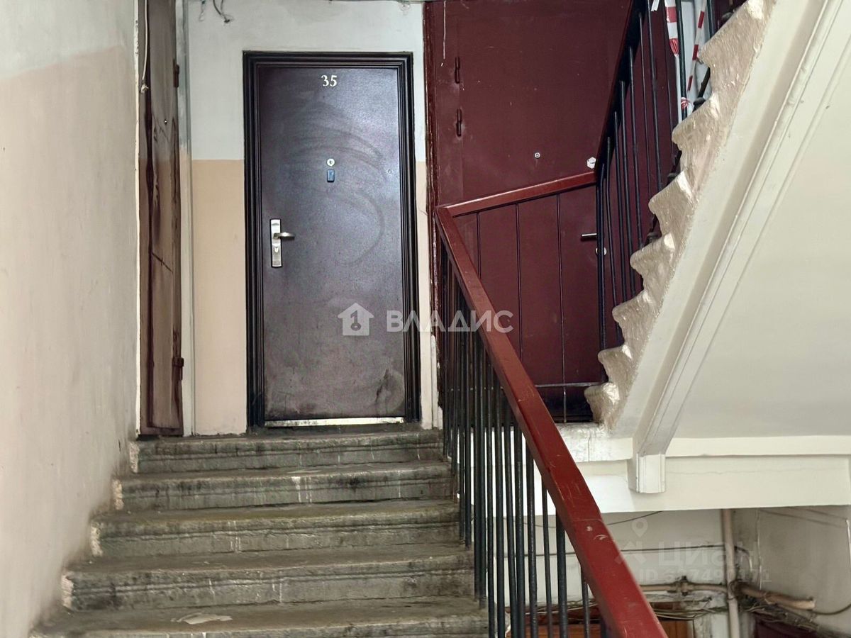 Продажа 3-комн квартиры на вторичном рынке улица Черняховского, 11В